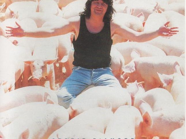 When Oliviero Toscani rejected David Bowie for Drupi