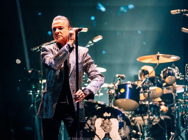 Depeche Mode, the "M" movie-Centh in theaters at the end of October