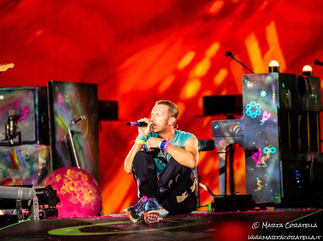 Chris Martin: "I'm trying to let everything go"