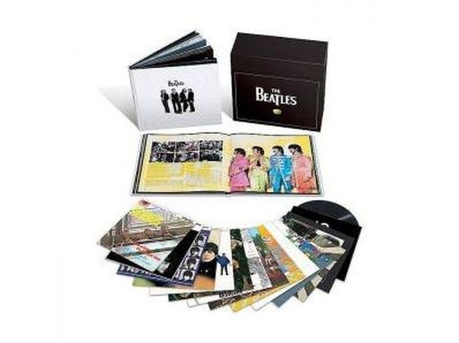 Rome, "Marathon Beatles" dedicated to Ernesto Assante