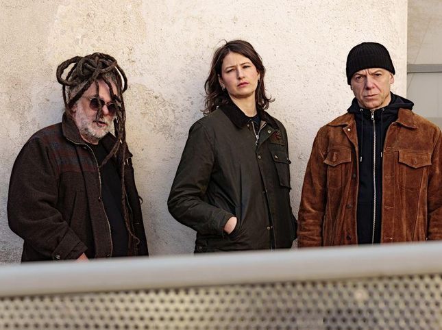 Delta V, the return with the new album "In fatti hostile"