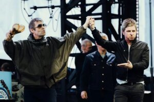 Oasis, Liam Gallagher in the studio in London: what we know