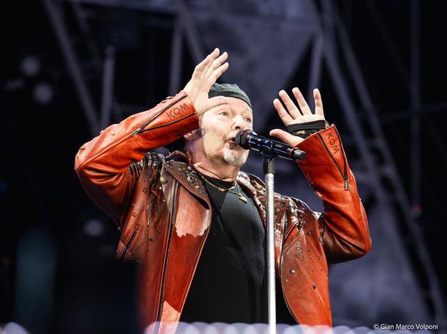 Vasco Rossi, the background to the tribute to Pino Daniele