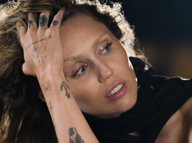 Miley Cyrus wants to write more songs for the cinema