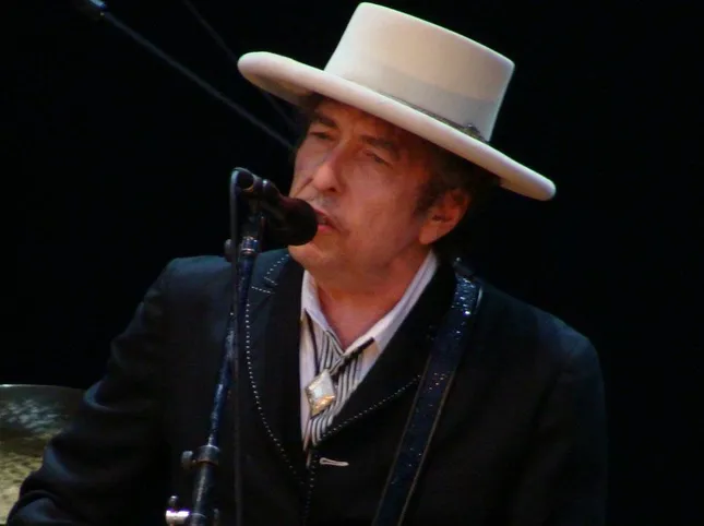 That singer-songwriter who for Bob Dylan is "indefinable"