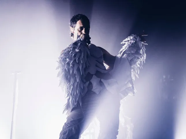 Cosmo announces new album