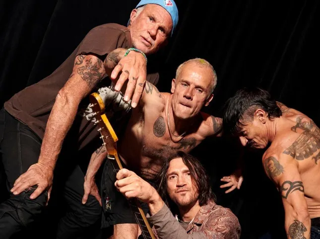 “Kiedis didn’t sing ‘Knock Me Down’ because he was (is) out of tune”