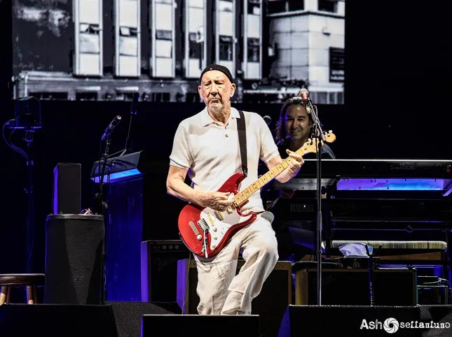 Pete Townshend: "I'd trade 150 Def Leppards for an REM"