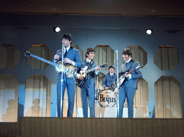 Beatles: more preview images of the actors from the films