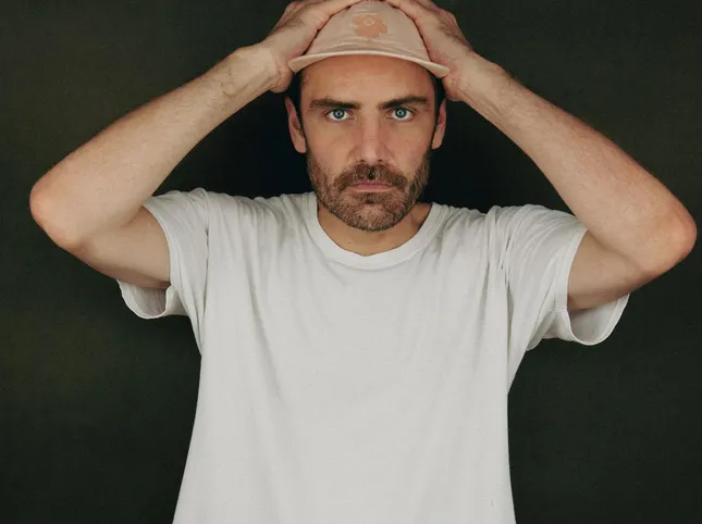 Dutch Nazari: “I denounce the extreme capitalism that is in music”