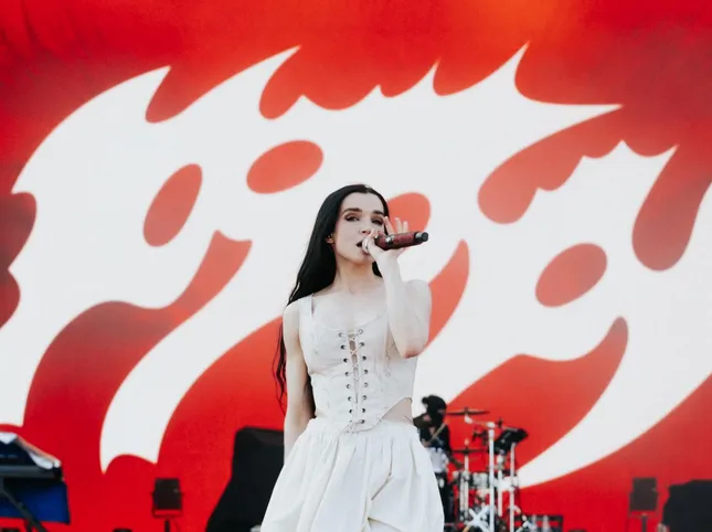 Is Poppy the Dua Lipa of goth girls?    

