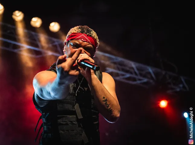 Kid Bookie's new, intense single featuring Corey Taylor