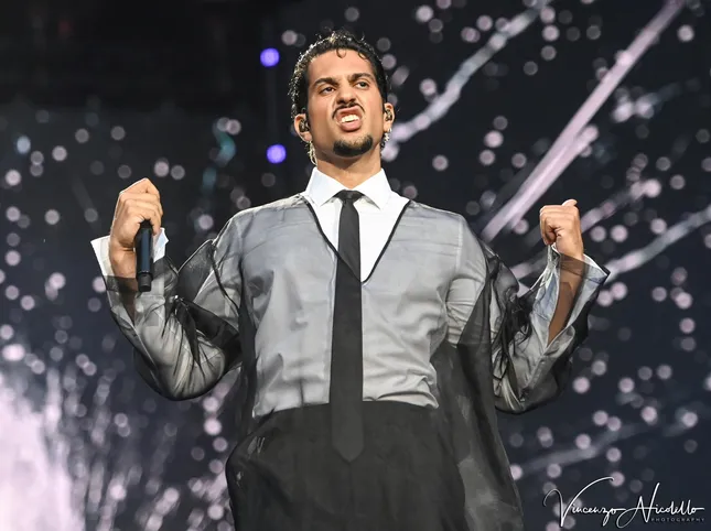 Mahmood leaves Italy and announces a stop for the whole of 2026