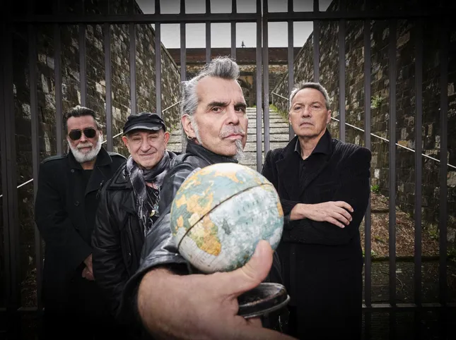 Litfiba: “Springsteen takes sides, so do we, but we are few”