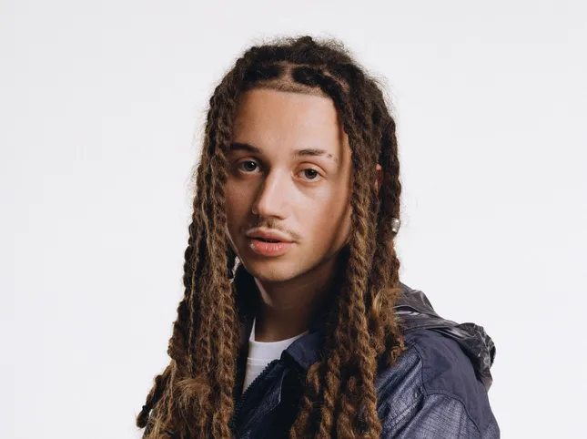 Sayf relies on Fabrizio Romano to reveal the guests of the album