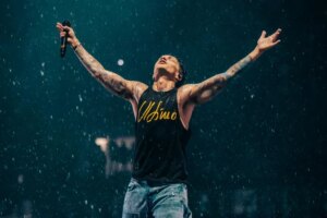 Ultimo, the new single: “Ultimo’s usual song”