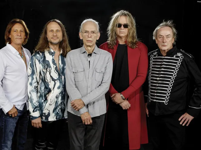 Yes, a new album is released: "Let's carry on the spirit of the band"