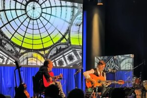 Al Di Meola’s acoustic triumph, between perfection and warmth