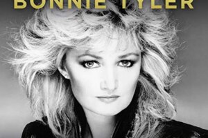 Bonnie Tyler is in a medically induced coma