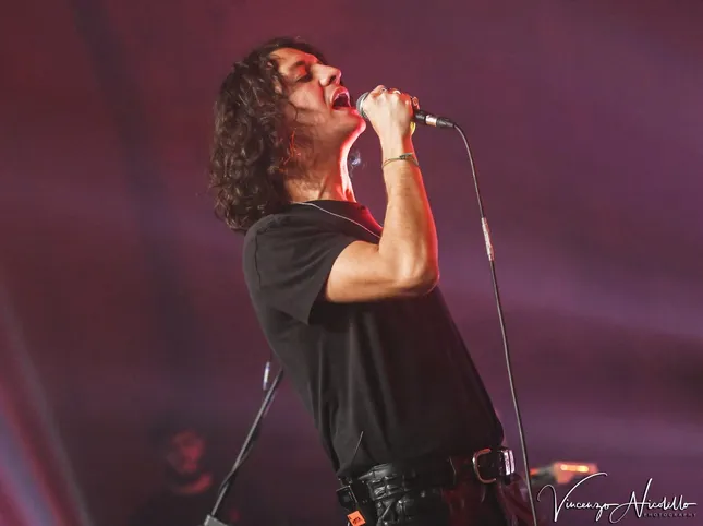 Motta presents an unreleased song on the MiAmi stage