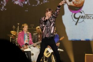 Rolling Stones rejuvenated in deepfake for new video