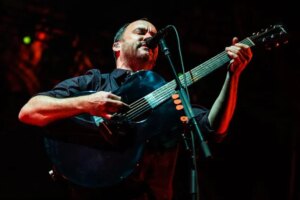 Talking Heads covered by Dave Matthews Band and St. Vincent
