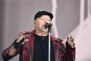 Vasco Rossi: the two concerts at the Circus Maximus are back on TV