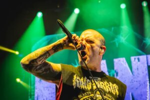 When Pantera bit the world, 30 years ago