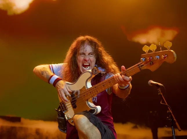 Iron Maiden put San Siro on fire