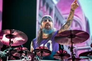 Mike Portnoy praised Anika Nilles’ debut