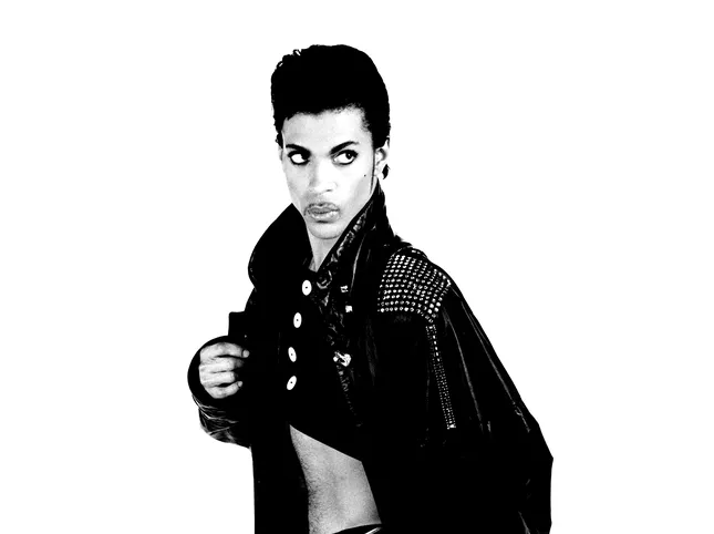 Prince: an unreleased song from 1995 anticipates the posthumous album "Timeless"