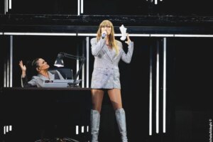 Taylor Swift releases new single “I knew it, I knew you”