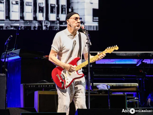When Pete Townshend outsold the Who