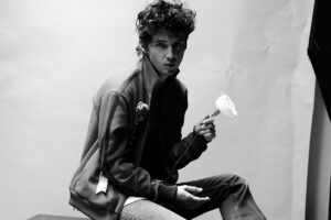 Troye Sivan announces fourth album with “She’s The Best”