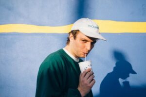 Mac DeMarco shares four albums before his Spanish tour