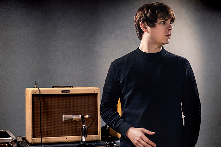 Jake Bugg will visit Madrid and Barcelona on his “Alamo Solo Acoustic Tour”