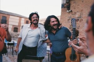 Paco Pecado and Antonio & Dolores together in “Amigo del alma”
