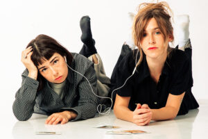 Cariño will have a magic show on their next tour